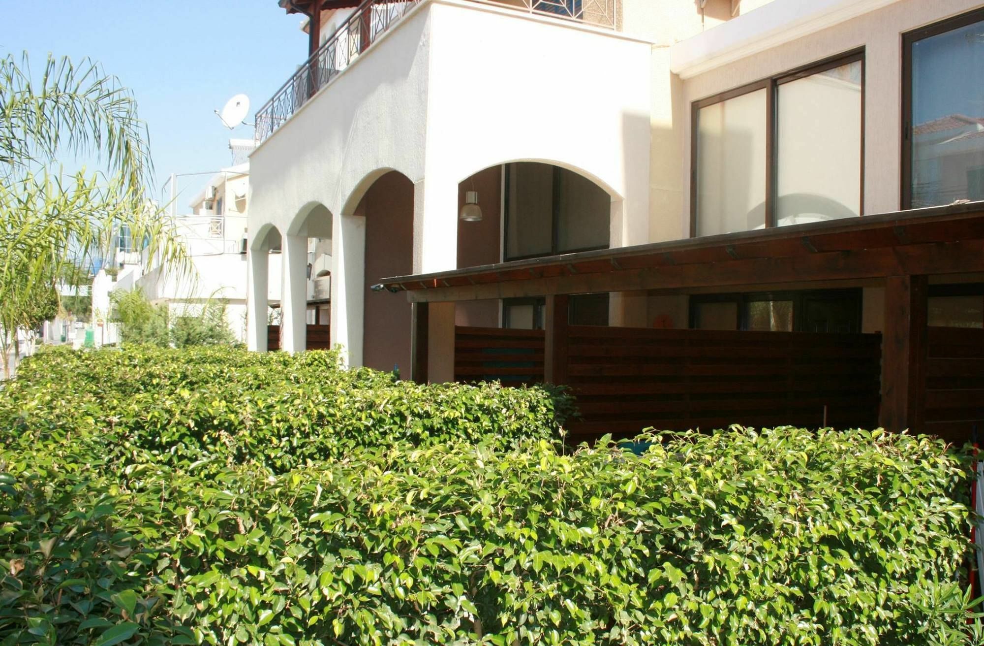 Sunrise Arches Apartments Limassol Kültér fotó